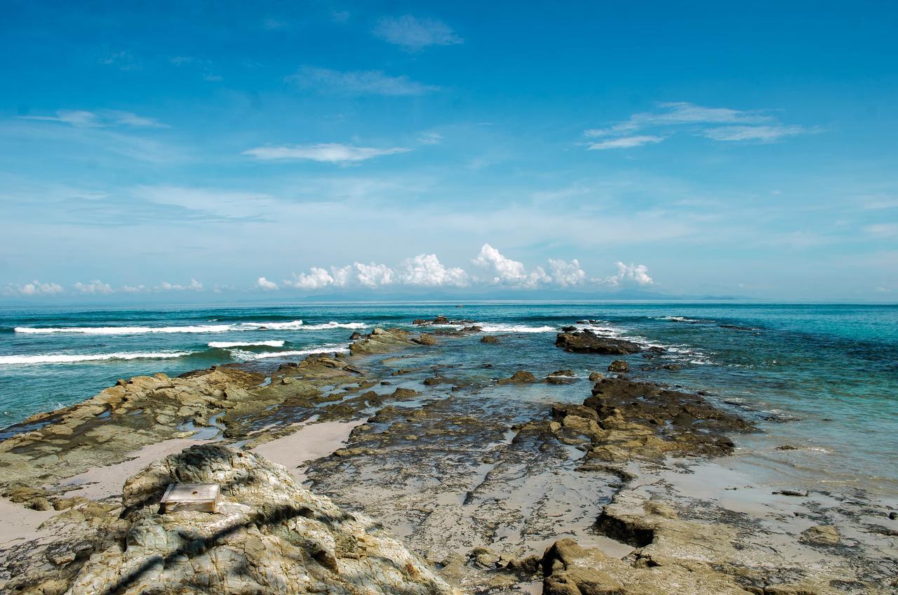 Hotel Arenas En Punta Leona Las Agujas Kültér fotó