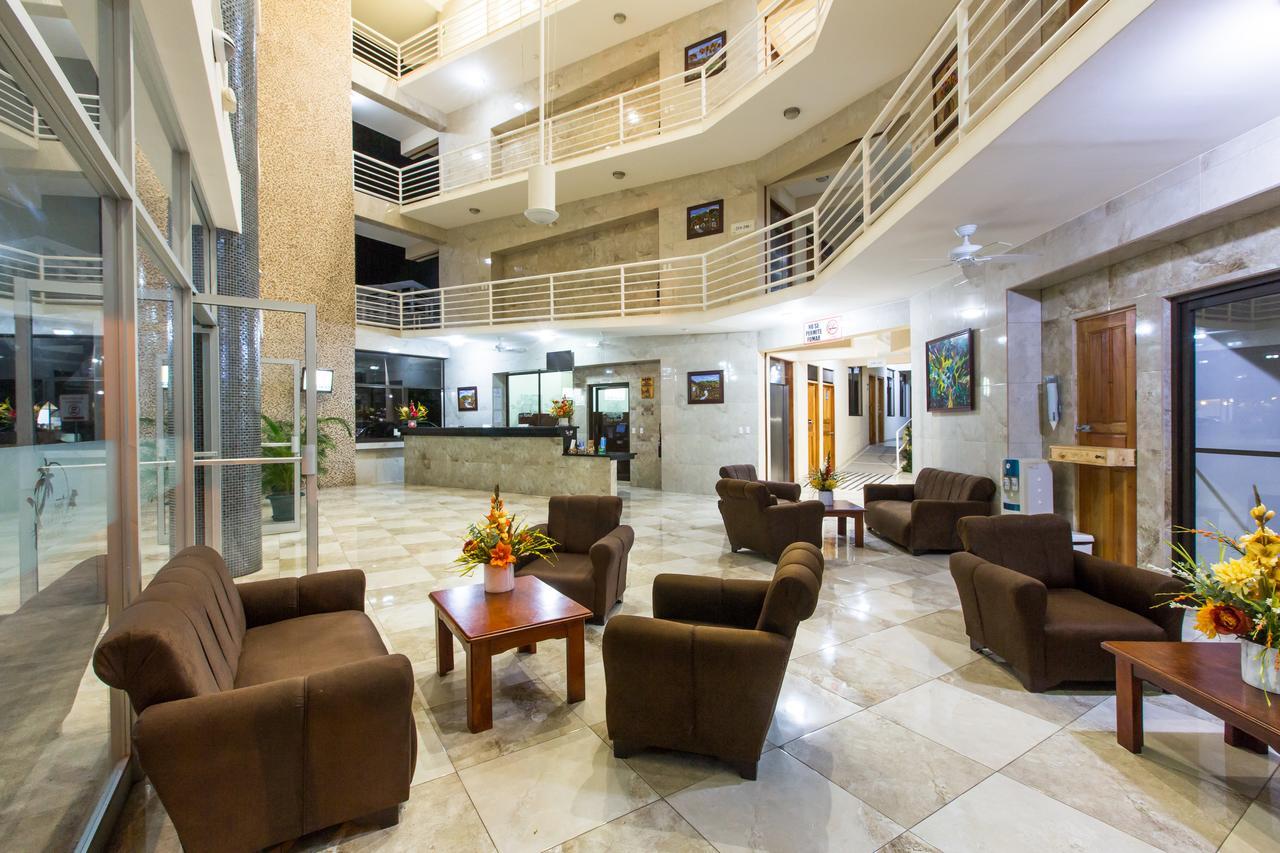 Hotel Arenas En Punta Leona Las Agujas Kültér fotó