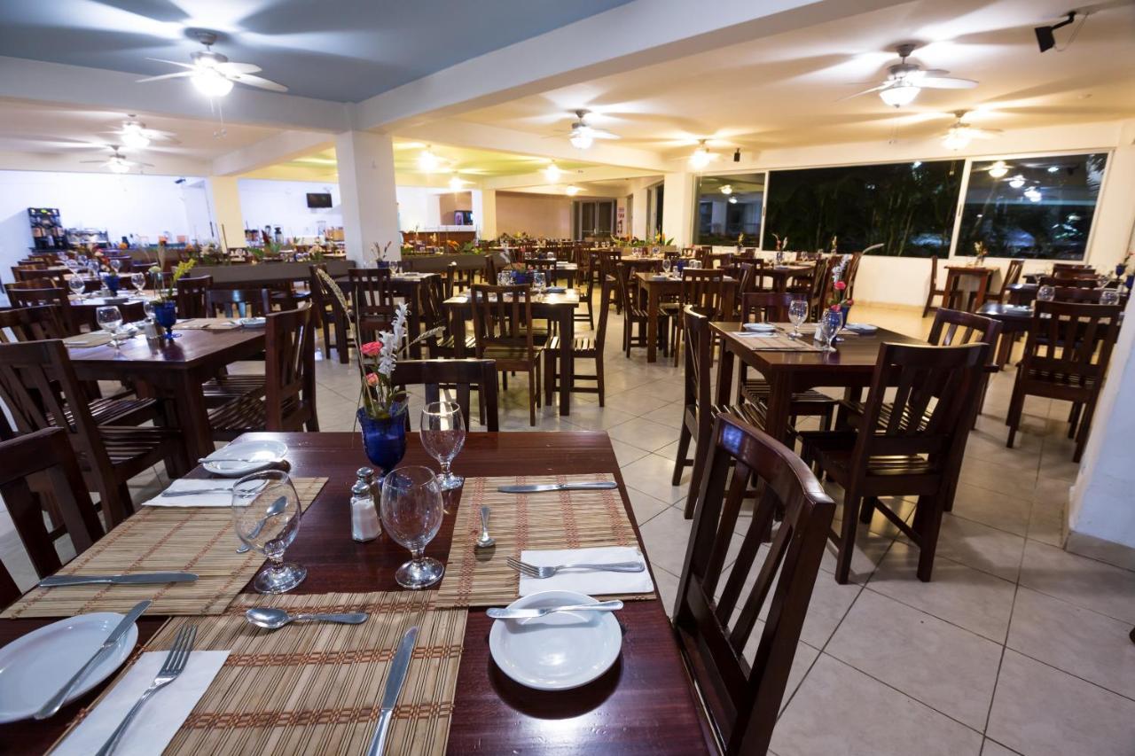 Hotel Arenas En Punta Leona Las Agujas Kültér fotó